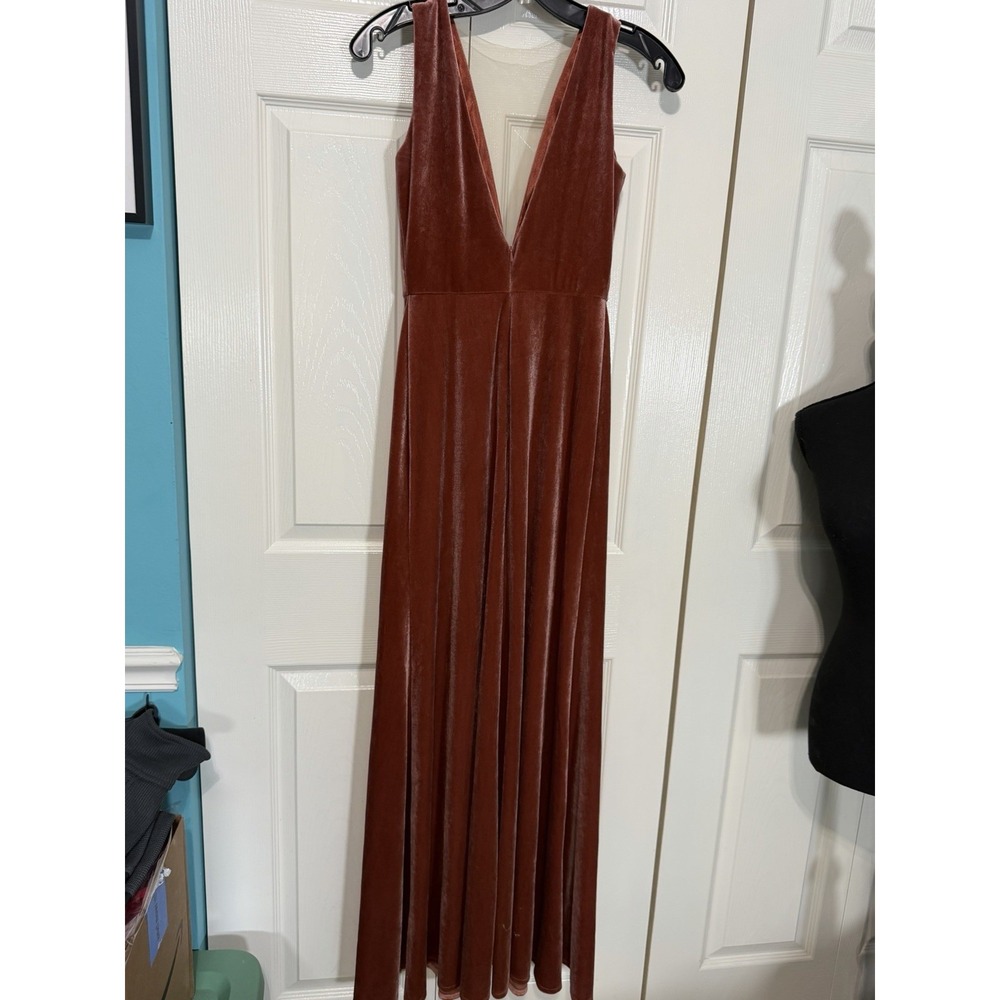 Jenny Yoo Women's Logan V Neckline Sleeveless Velvet Gown Pink Size 0 - Picture 2 of 6